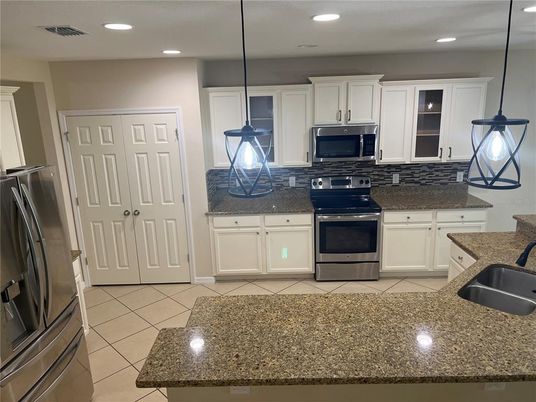 Interior, Kitchen, Pendant Lights, Recessed Lighting, Stainless Steel Appliances