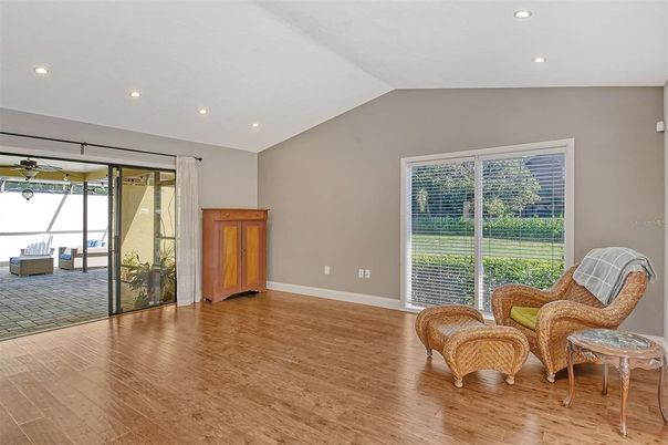 Interior, Recessed Lighting, Wood Texture Flooring