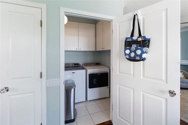 Interior, Washer