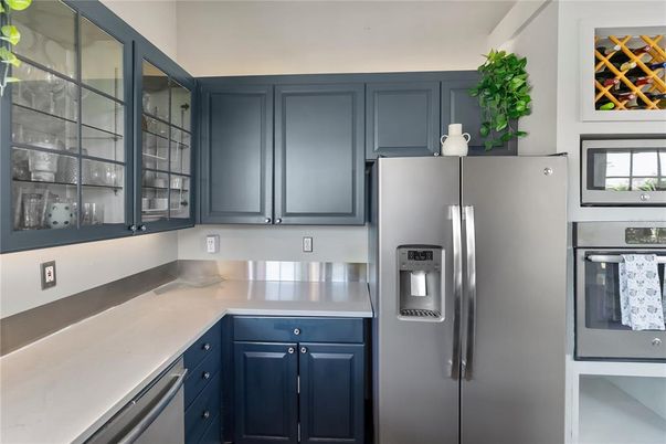 Interior, Kitchen, Stainless Steel Appliances