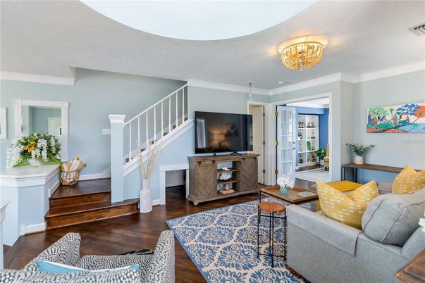 Chandelier, Interior, Living room, Wood Texture Flooring