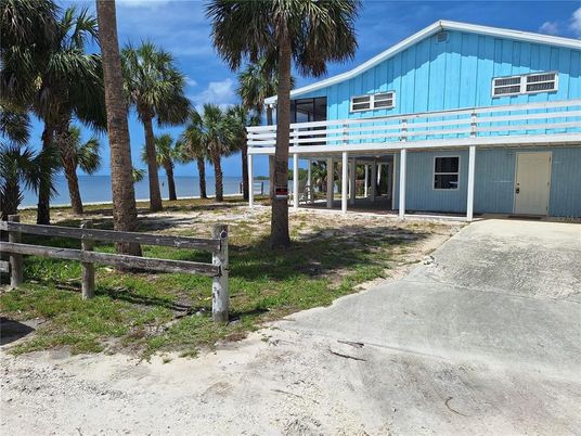 Backyard, Exterior, Water