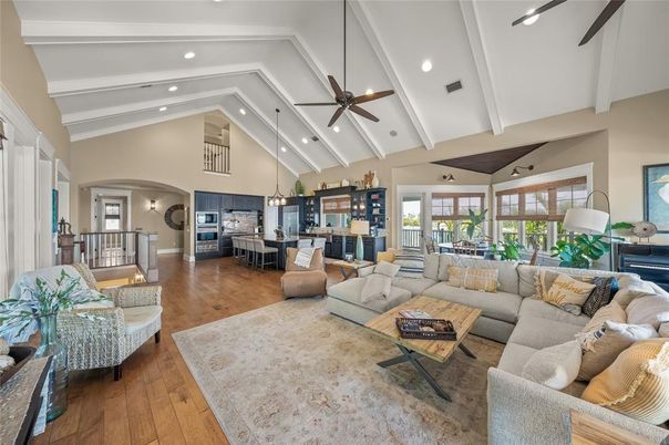 Dining room, Interior, Kitchen, Living room, Pendant Lights, Recessed Lighting, Stainless Steel Appliances, Wood Texture Flooring