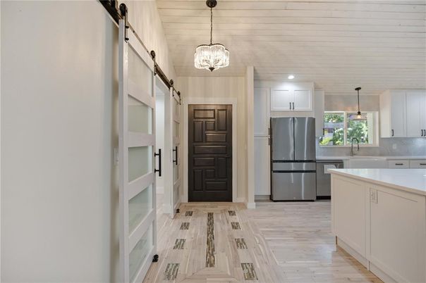 Interior, Kitchen, Pendant Lights, Recessed Lighting, Wood Texture Flooring