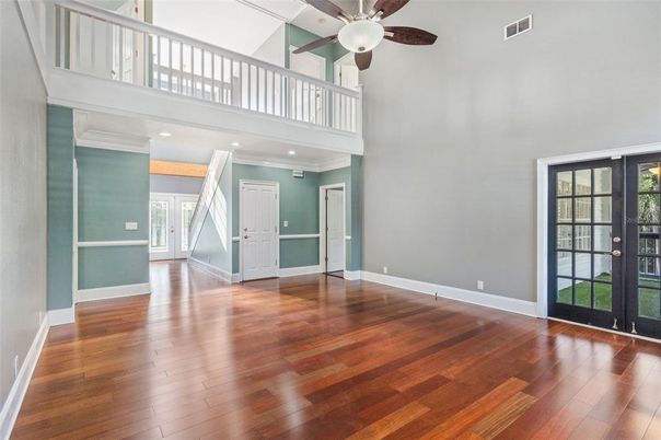 Interior, Recessed Lighting, Wood Texture Flooring