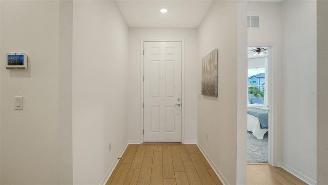 Interior, Recessed Lighting, Wood Texture Flooring