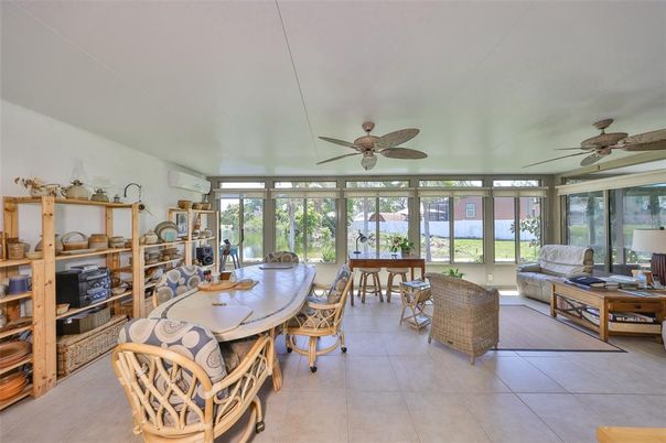 Dining room, Interior, Living room, Sun Room