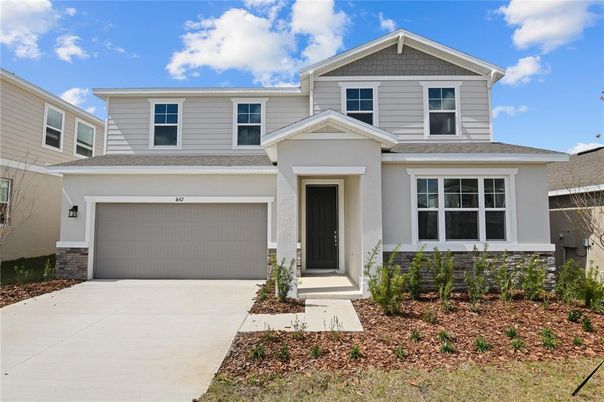 Attached, Exterior, Facade, American Craftsman