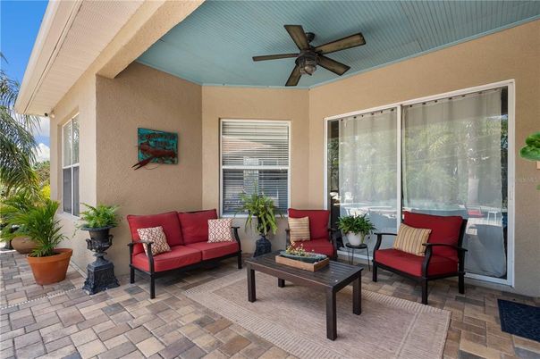 Exterior, Interior, Living room