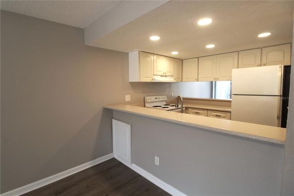 Interior, Kitchen, Recessed Lighting, Wood Texture Flooring
