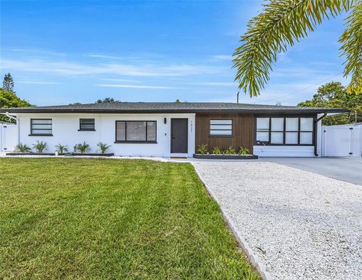 Backyard, Detached Garage, Exterior, Facade, Ranch