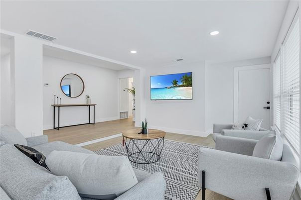 Interior, Living room, Recessed Lighting, Wood Texture Flooring