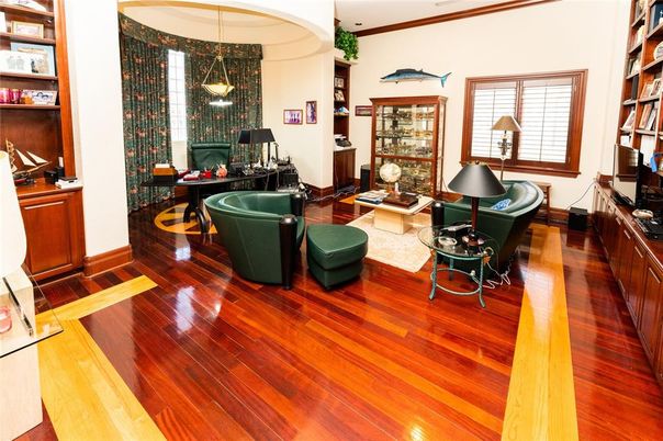 Interior, Living room, Pendant Lights, Wood Texture Flooring