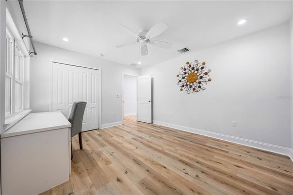 Home Office, Interior, Recessed Lighting, Wood Texture Flooring