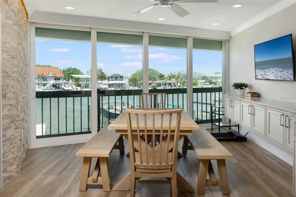 Dining room, Interior, Recessed Lighting, Wood Texture Flooring