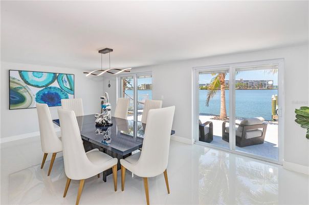 Dining room, Interior, Pendant Lights, Water