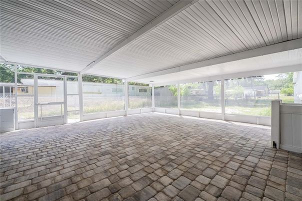 Empty room, Interior, Sun Room