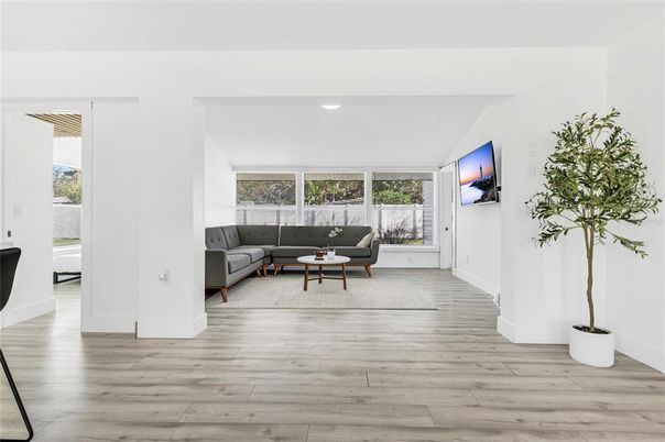 Interior, Living room, Recessed Lighting, Wood Texture Flooring
