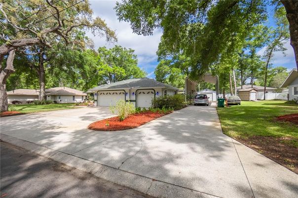 Backyard, Detached Garage, Exterior