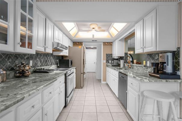 Interior, Kitchen, Stainless Steel Appliances