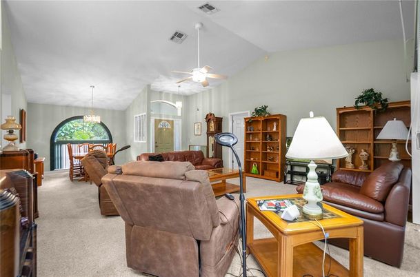 Chandelier, Dining room, Interior, Living room
