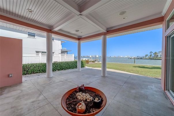 Backyard, Exterior, Water