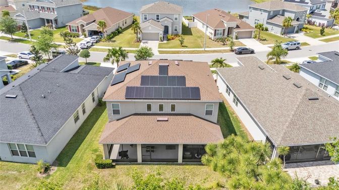Exterior, Drone