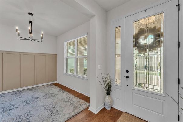 Chandelier, Interior, Wood Texture Flooring