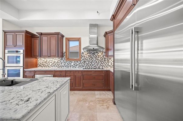 Interior, Kitchen, Stainless Steel Appliances