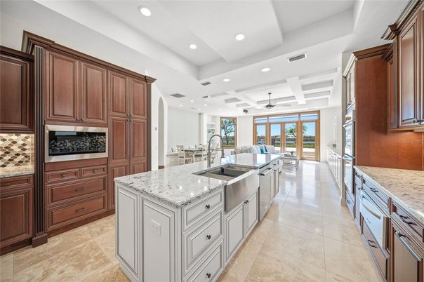 Dining room, Interior, Kitchen, Recessed Lighting