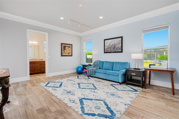 Interior, Recessed Lighting, Wood Texture Flooring