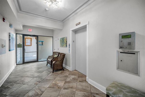 Elevator, Interior