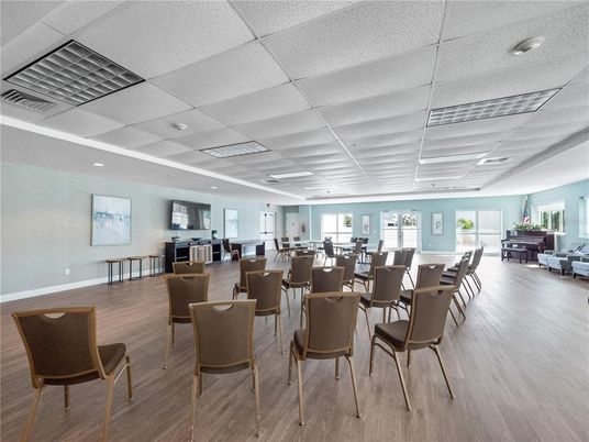 Interior, Piano, Recessed Lighting, Wood Texture Flooring