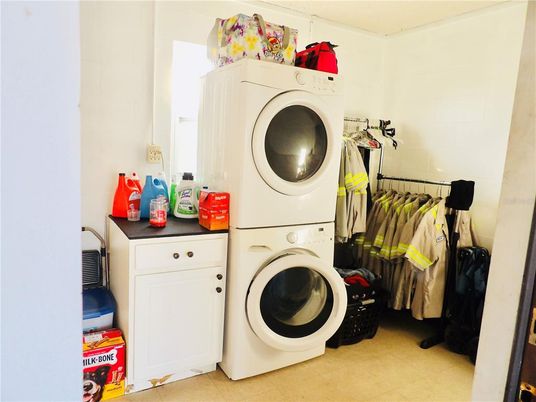 Interior, Utility Closets, Washer
