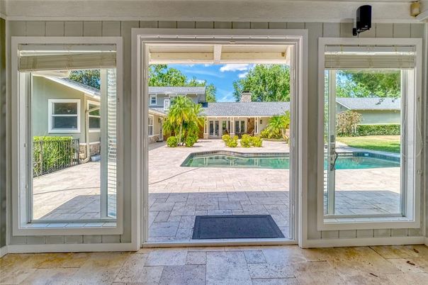 Interior, Pool, Sun Room