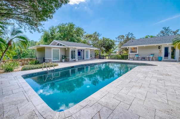 Exterior, Pool
