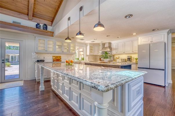 Interior, Kitchen, Pendant Lights, Recessed Lighting, Stainless Steel Appliances, Wooden Beams, Wooden Ceilings, Wood Texture Flooring