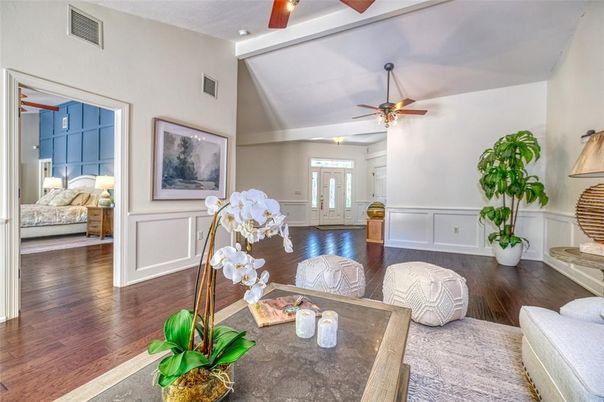 Bedroom, Interior, Recessed Lighting, Wood Texture Flooring
