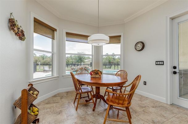 Dining room, Interior, Pendant Lights