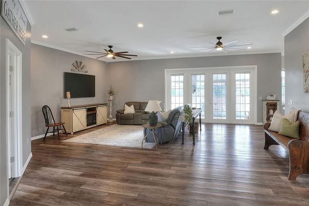 Interior, Living room, Recessed Lighting, Wood Texture Flooring