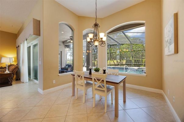 Chandelier, Dining room, Glass Ceilings, Interior, Sun Room