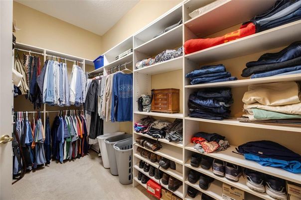 Interior, Walk-in Closets
