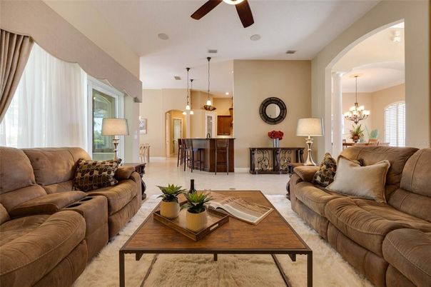 Chandelier, Dining room, Interior, Kitchen, Living room, Pendant Lights, Recessed Lighting