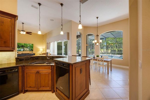 Chandelier, Dining room, Interior, Kitchen, Pendant Lights