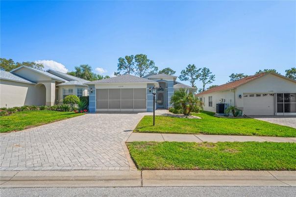 Attached, Exterior, Facade, Ranch