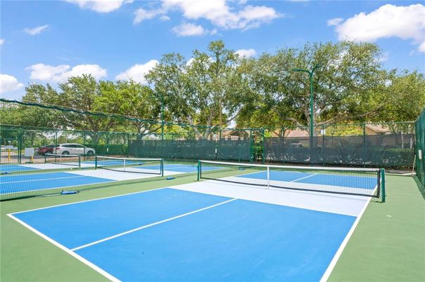 Exterior, Tennis Courts