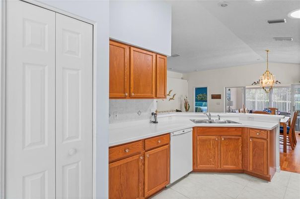 Dining room, Interior, Kitchen, Pendant Lights, Recessed Lighting