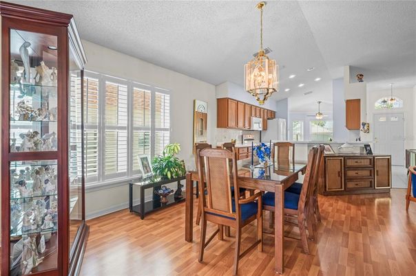 Chandelier, Dining room, Interior, Kitchen, Pendant Lights, Recessed Lighting, Wood Texture Flooring