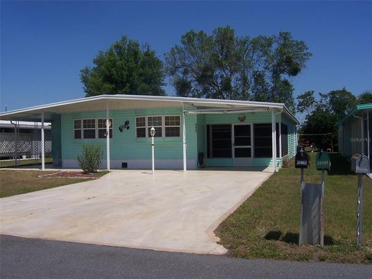 Attached, Exterior, Facade, Ranch