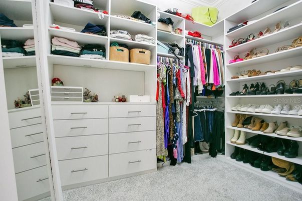 Interior, Walk-in Closets